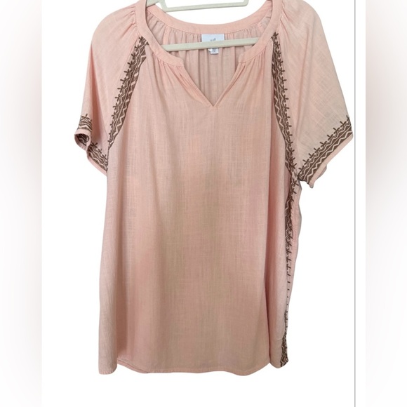 JJill NWOT Embroidered Split Neck Embroidered Top - Picture 4 of 5